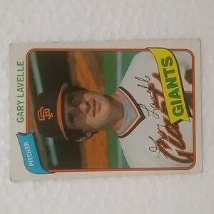 Gary Lavelle Error Baseball Card 1980
